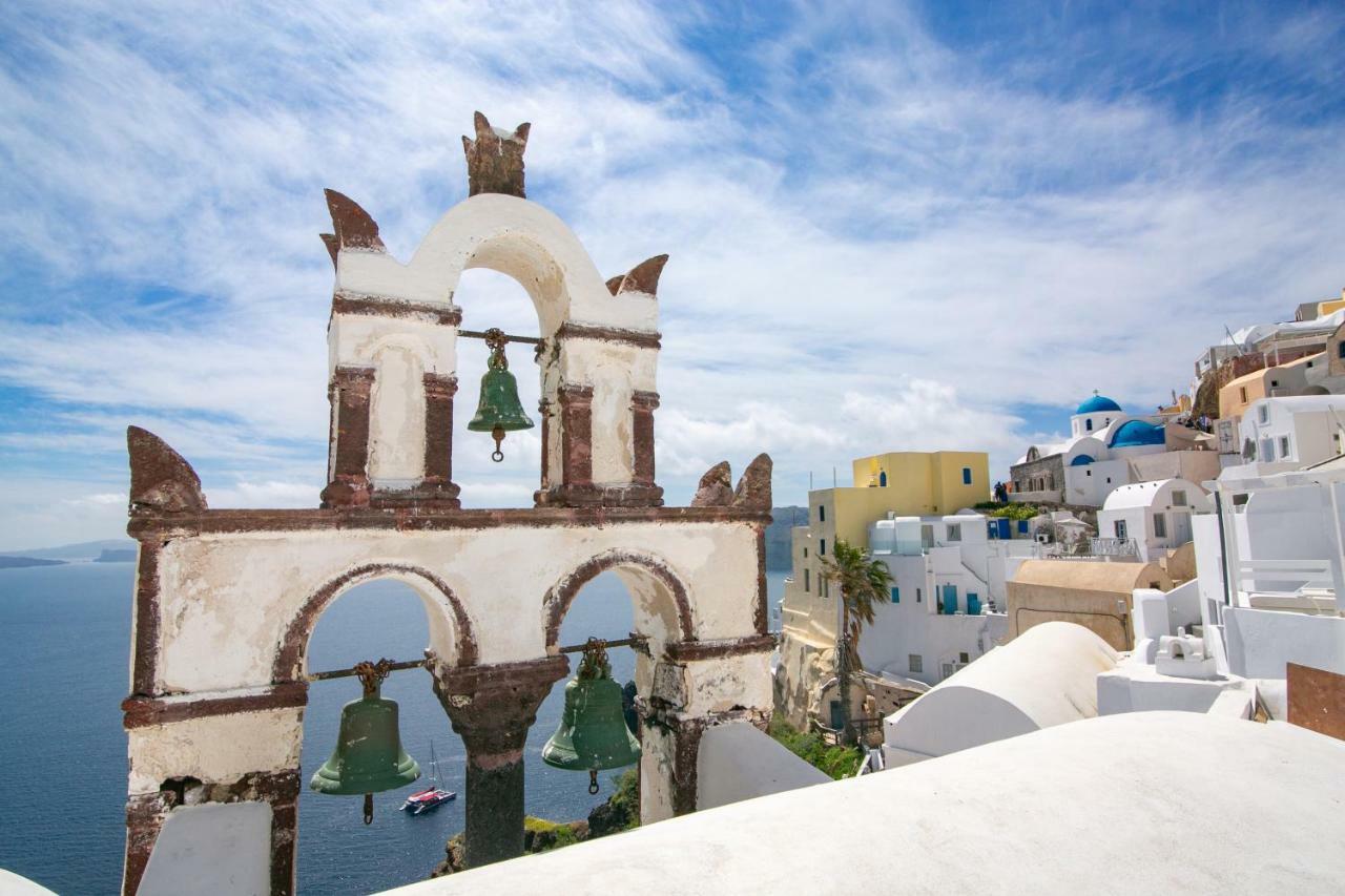 White Cave House Villa Oia  Exterior photo